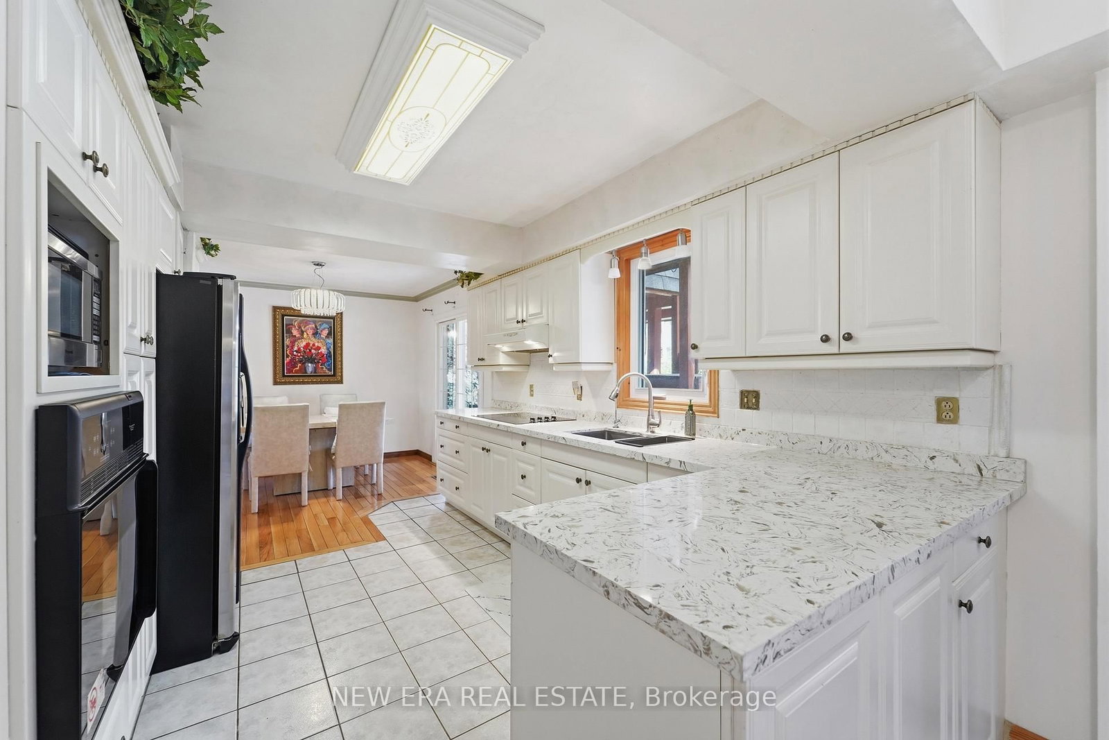 645 Hatton Avenue • Selwyn, ON photo 10