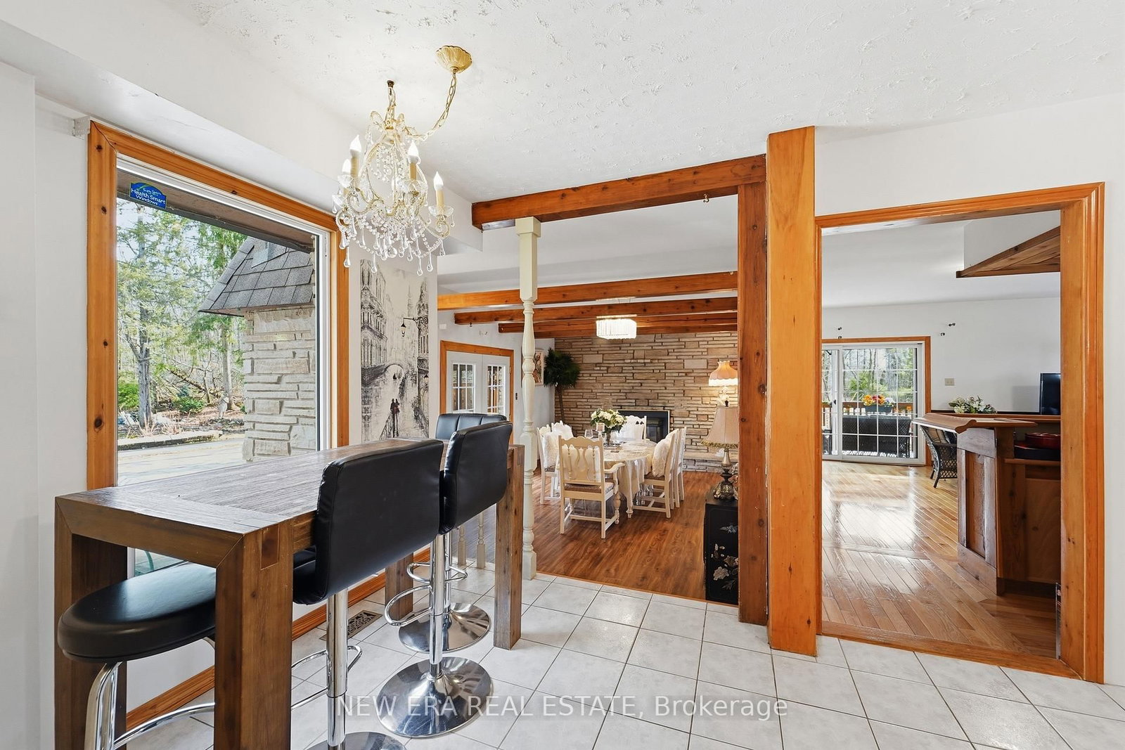 645 Hatton Avenue • Selwyn, ON photo 11