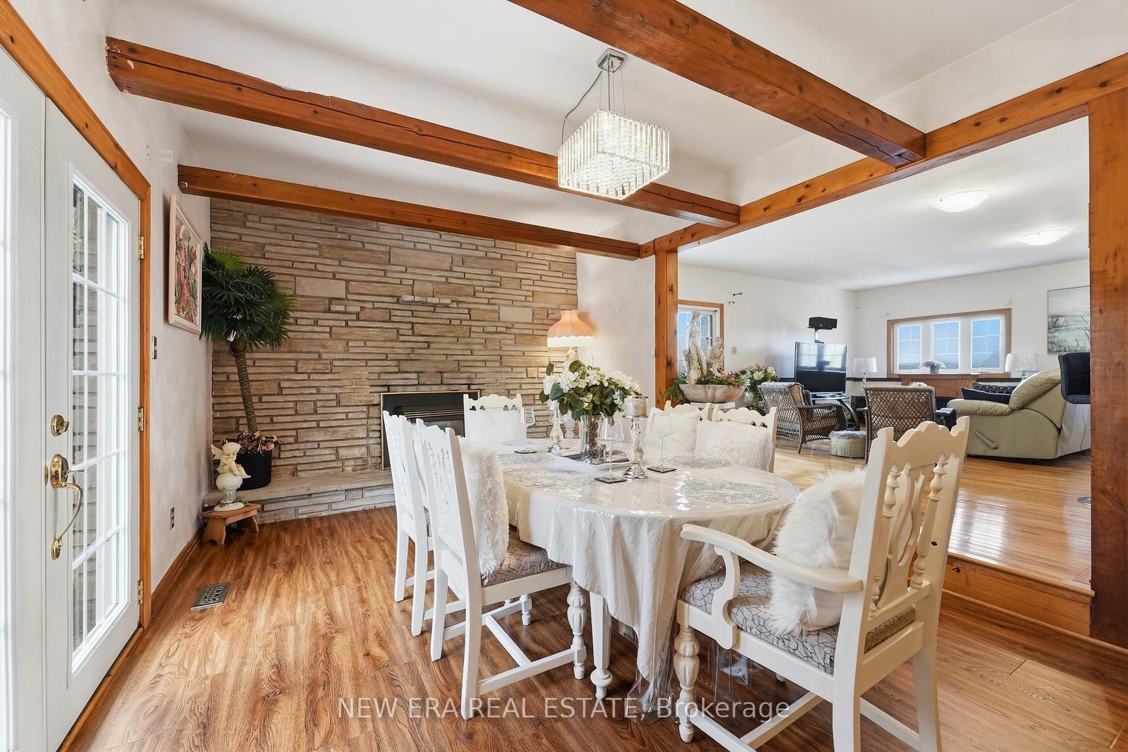 645 Hatton Avenue • Selwyn, ON photo 13