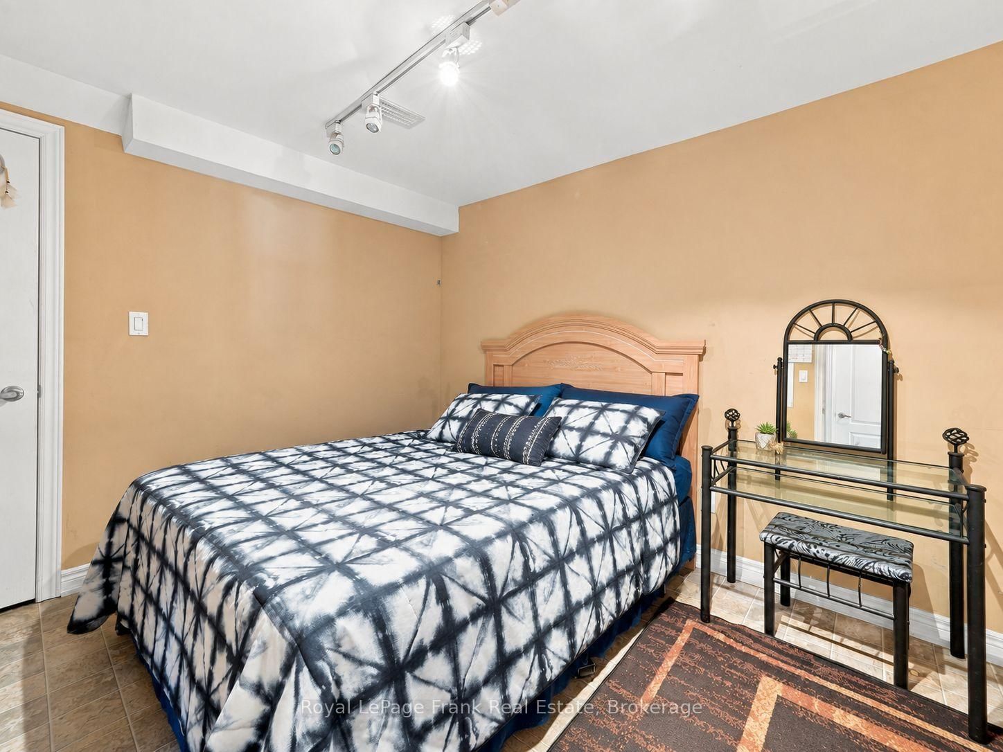 55 King Street • Kawartha Lakes, ON photo 30