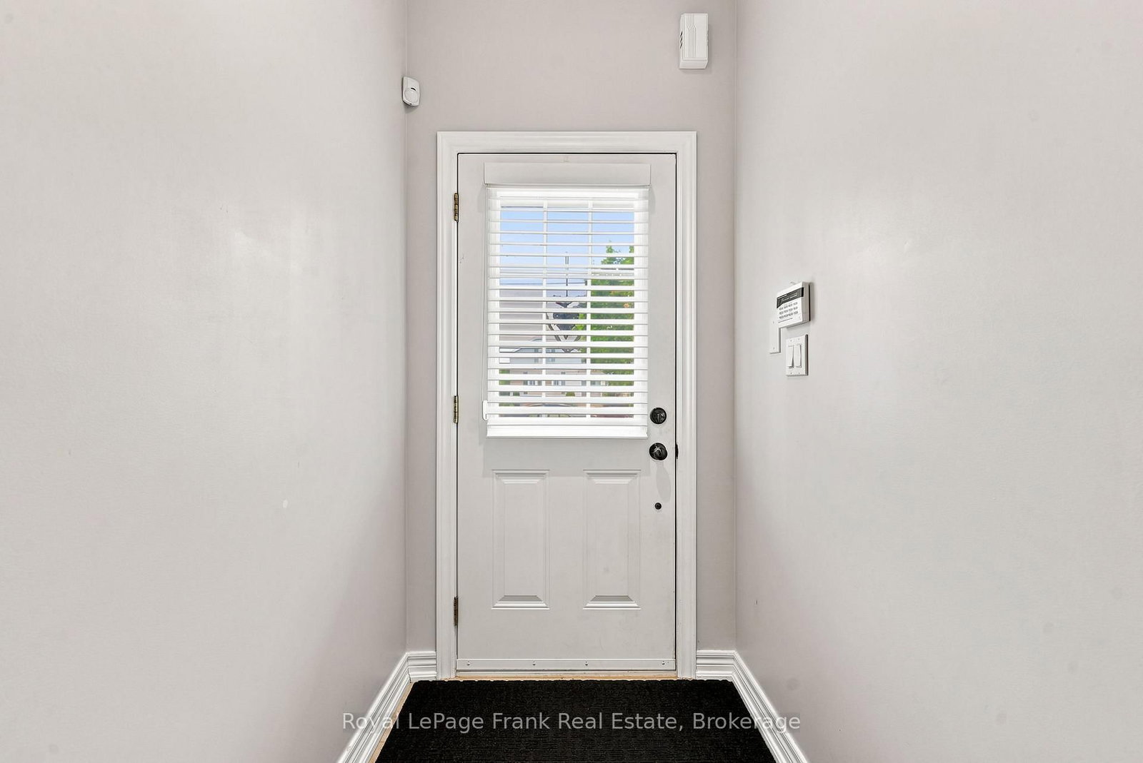 55 King Street • Kawartha Lakes, ON photo 7