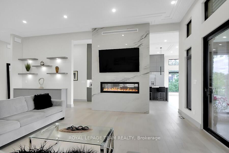 6865 Pebble Trail Way • Ottawa, ON photo 10