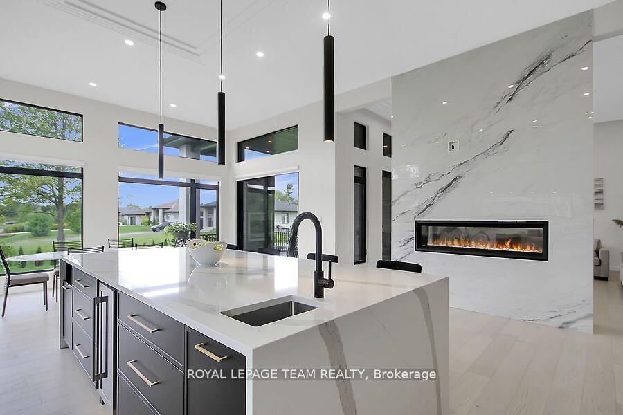 6865 Pebble Trail Way • Ottawa, ON photo 13