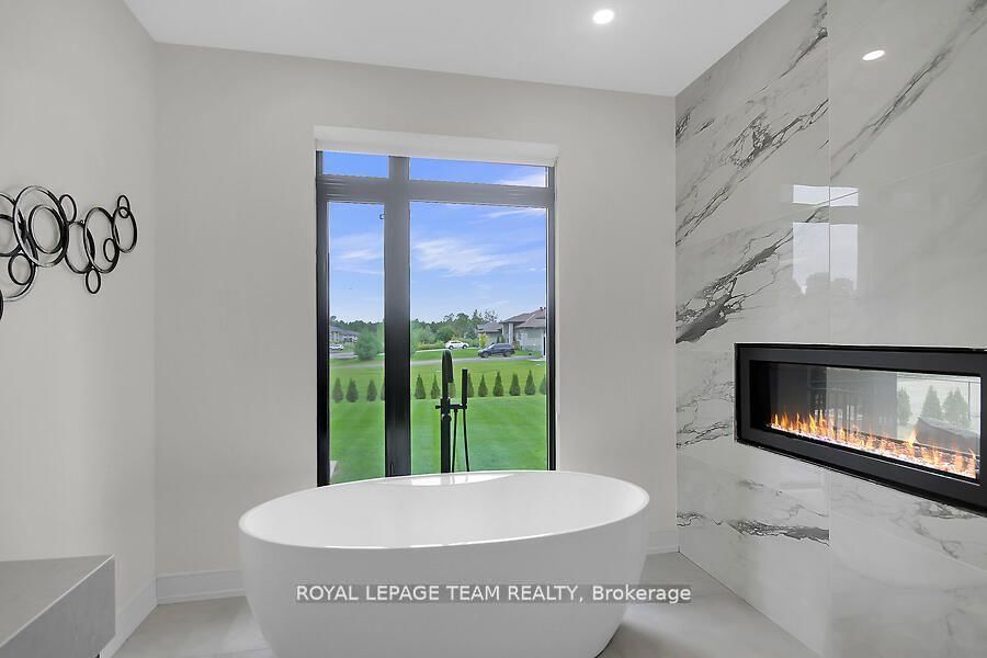 6865 Pebble Trail Way • Ottawa, ON photo 29