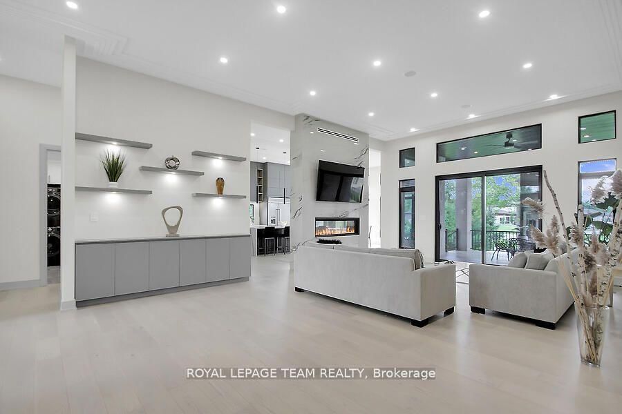 6865 Pebble Trail Way • Ottawa, ON photo 7