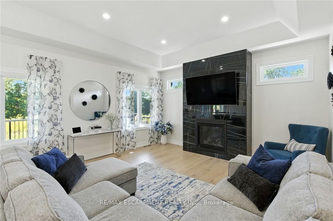 270 Charles Street • Norfolk, ON photo 13