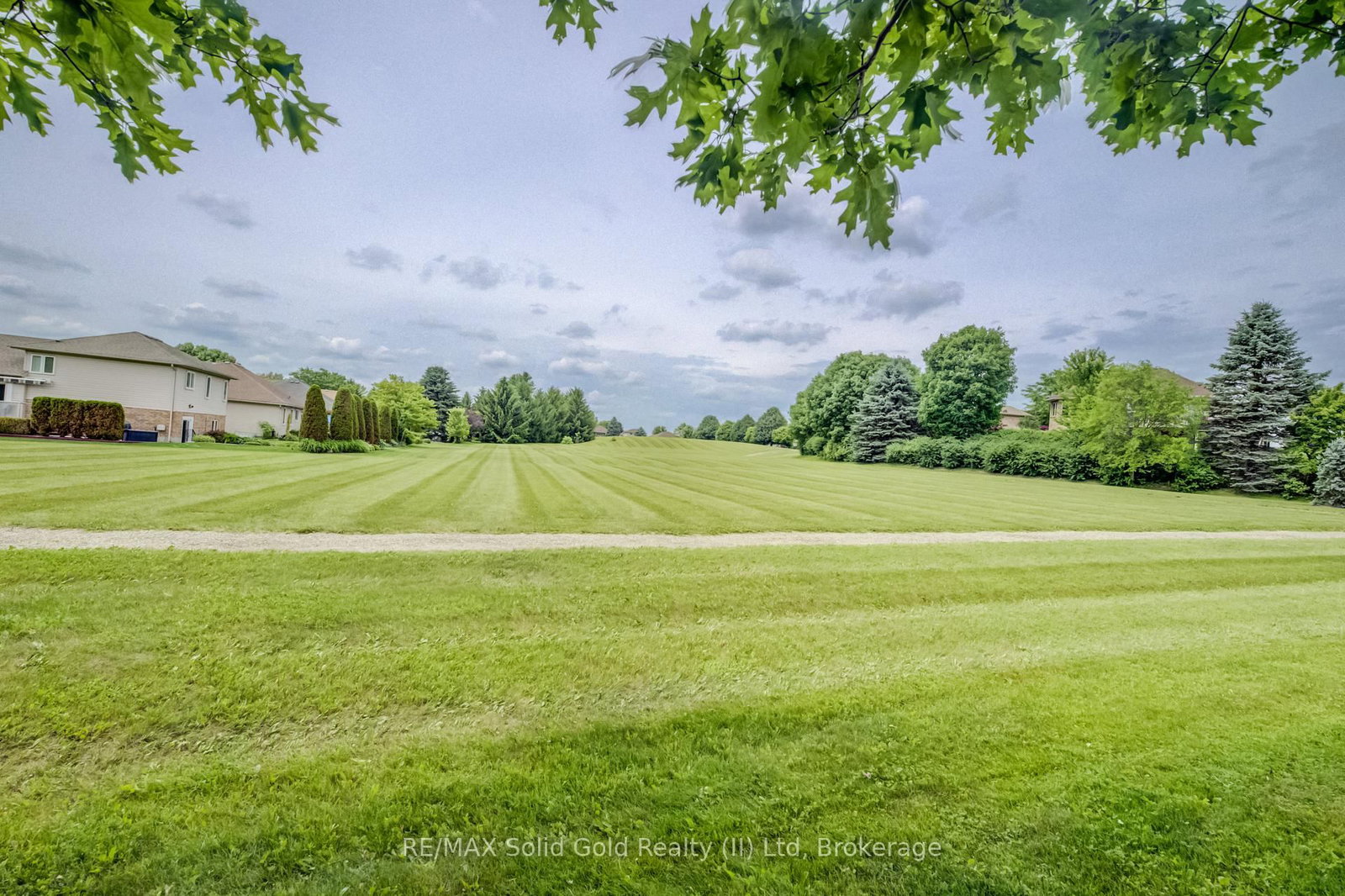 11 Sun Valley Drive • Wilmot, ON photo 29
