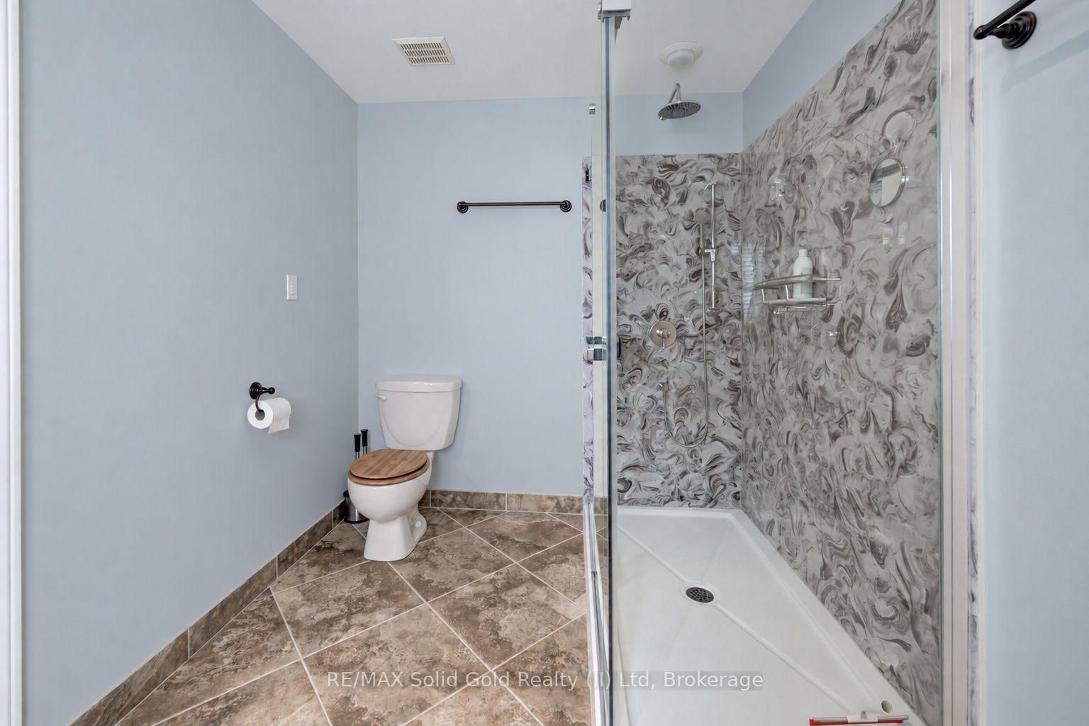 11 Sun Valley Drive • Wilmot, ON photo 30
