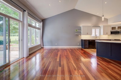11 Sun Valley Drive • Wilmot, ON photo 5