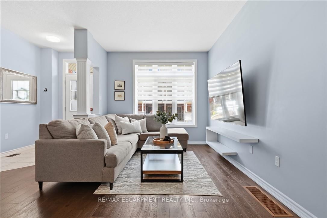 54 NISBET Boulevard • #33 • Hamilton, ON photo 9
