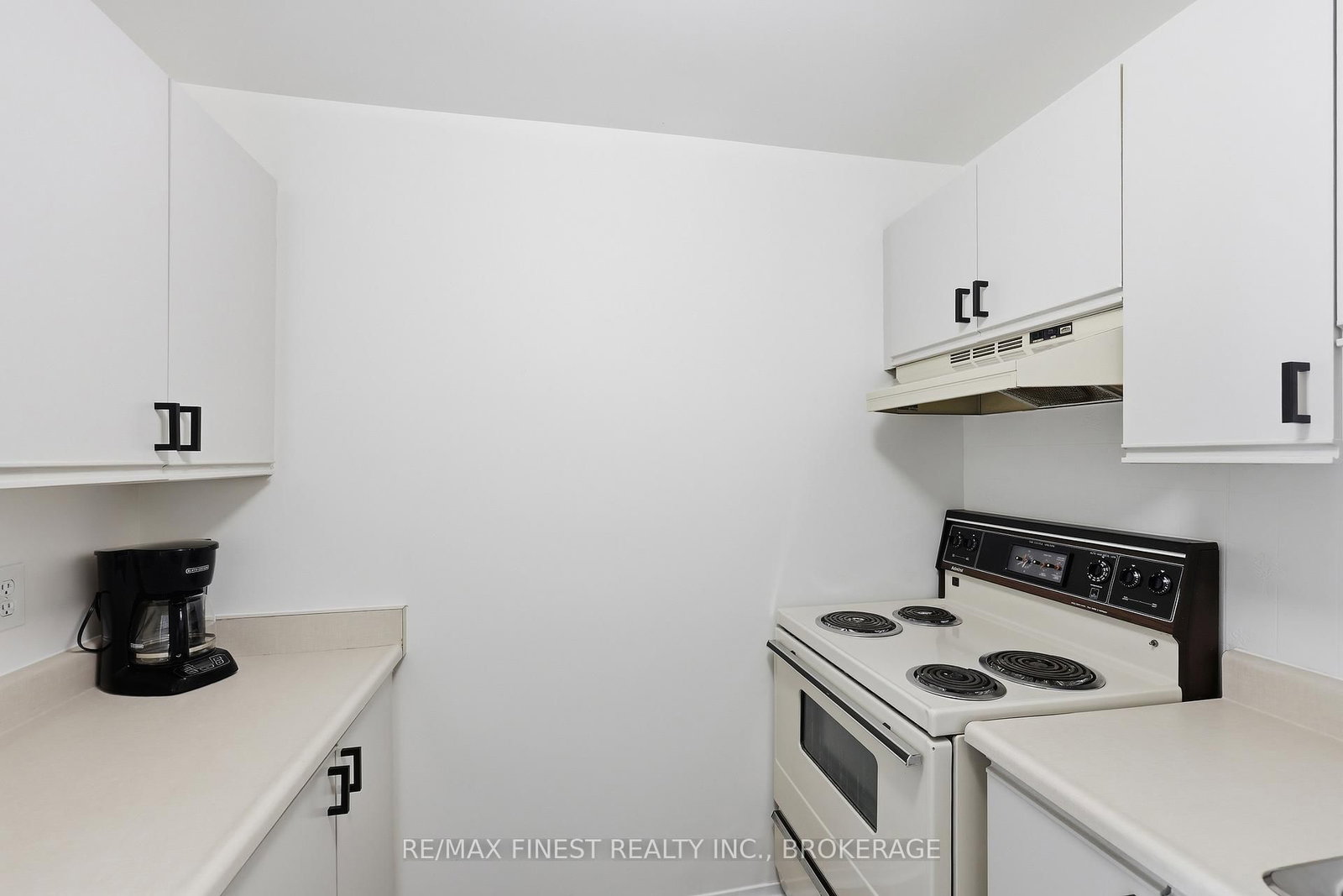 573 ARMSTRONG Road • #206 • Kingston, ON photo 23