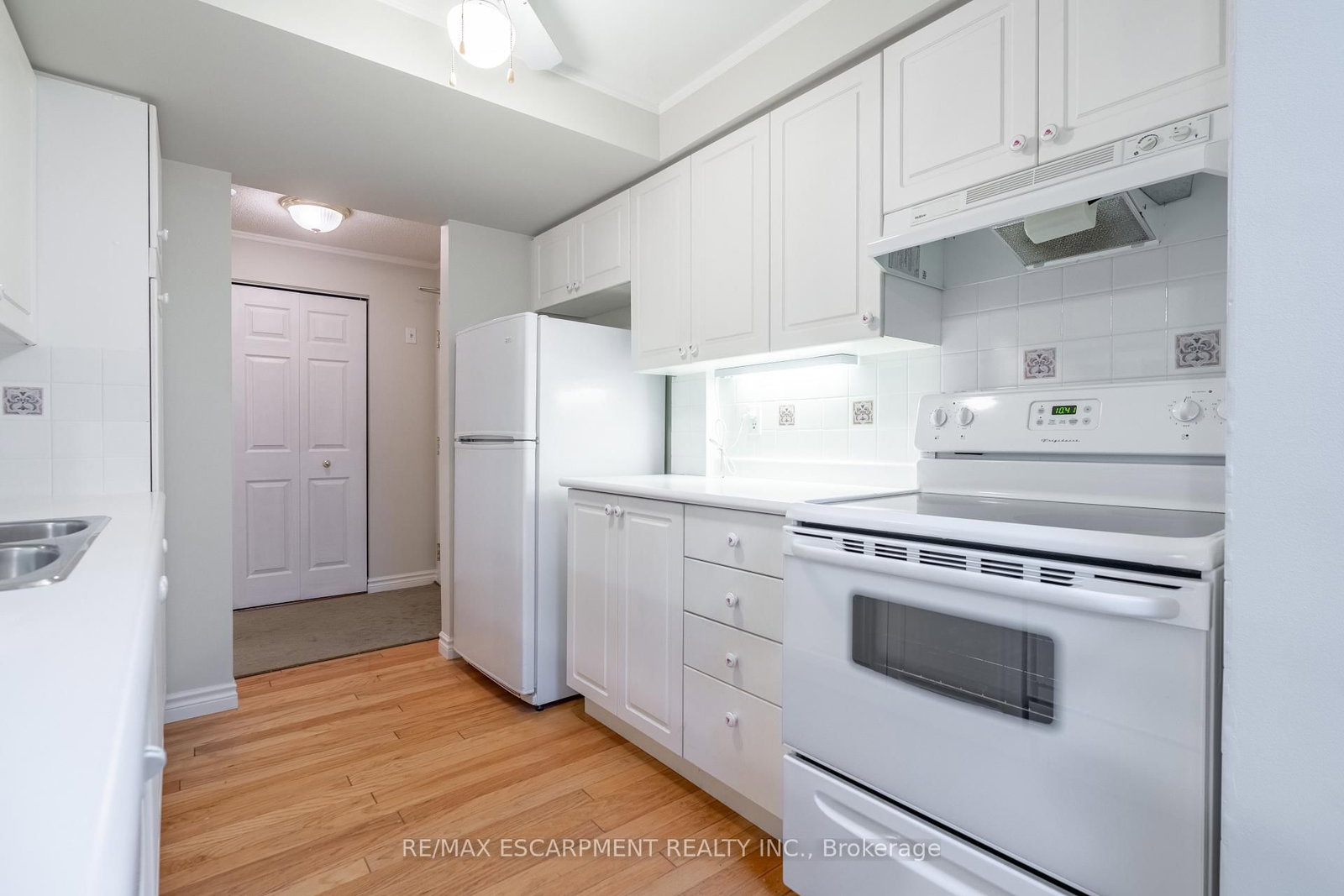 970 Golf Links Road • #306 • Hamilton, ON photo 16