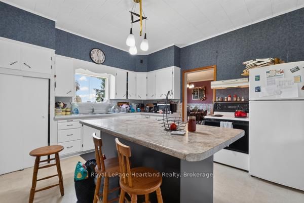 85791 Donnybrook Line • Ashfield-Colborne-Wawanosh, ON photo 16