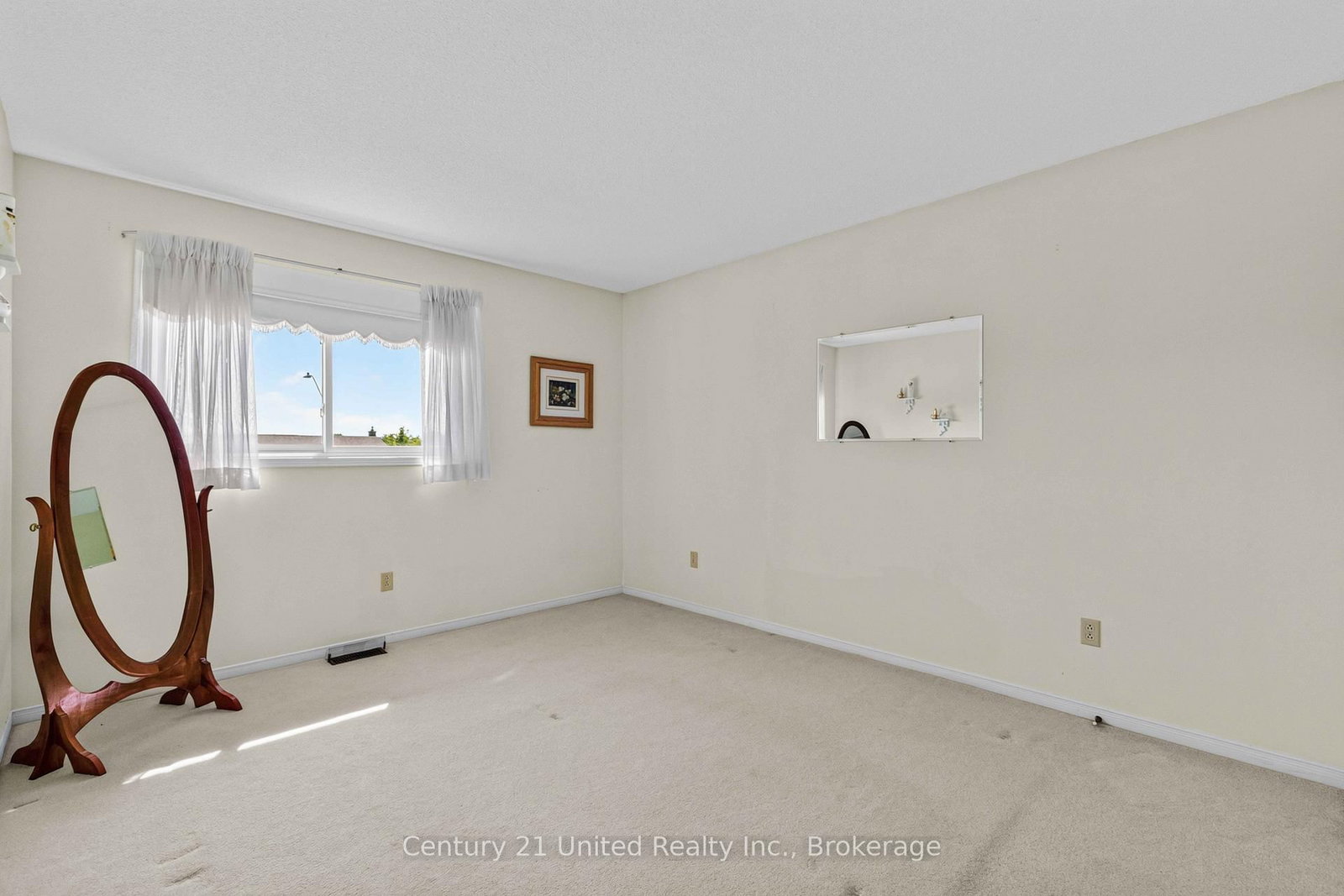 2317 Woodglade Boulevard • Peterborough, ON photo 36