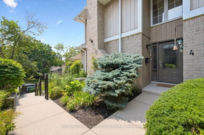 106 Woodlawn Road