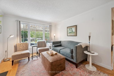Unit 4 — 106 Woodlawn Road E — more photos