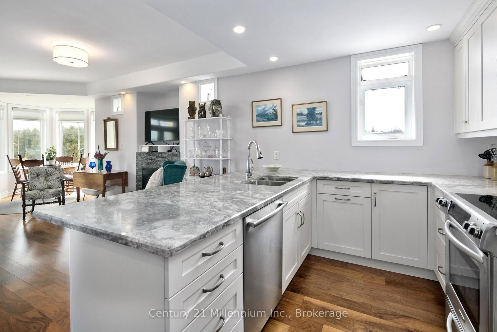 10 Bay Street E • #407 • Blue Mountains, ON photo 11