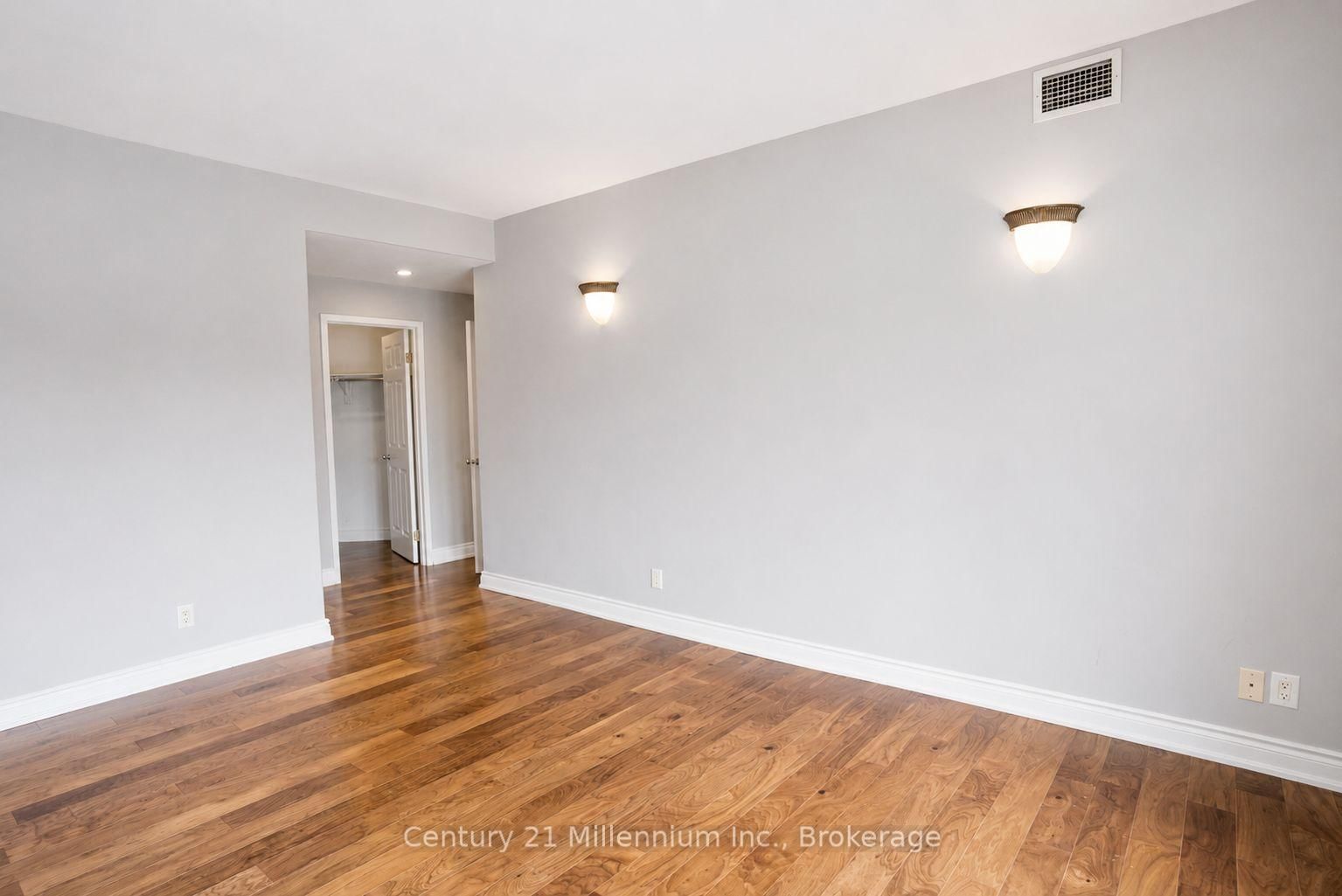10 Bay Street E • #407 • Blue Mountains, ON photo 18