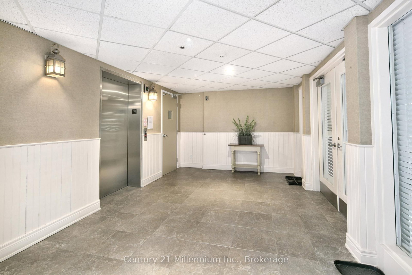10 Bay Street E • #407 • Blue Mountains, ON photo 8