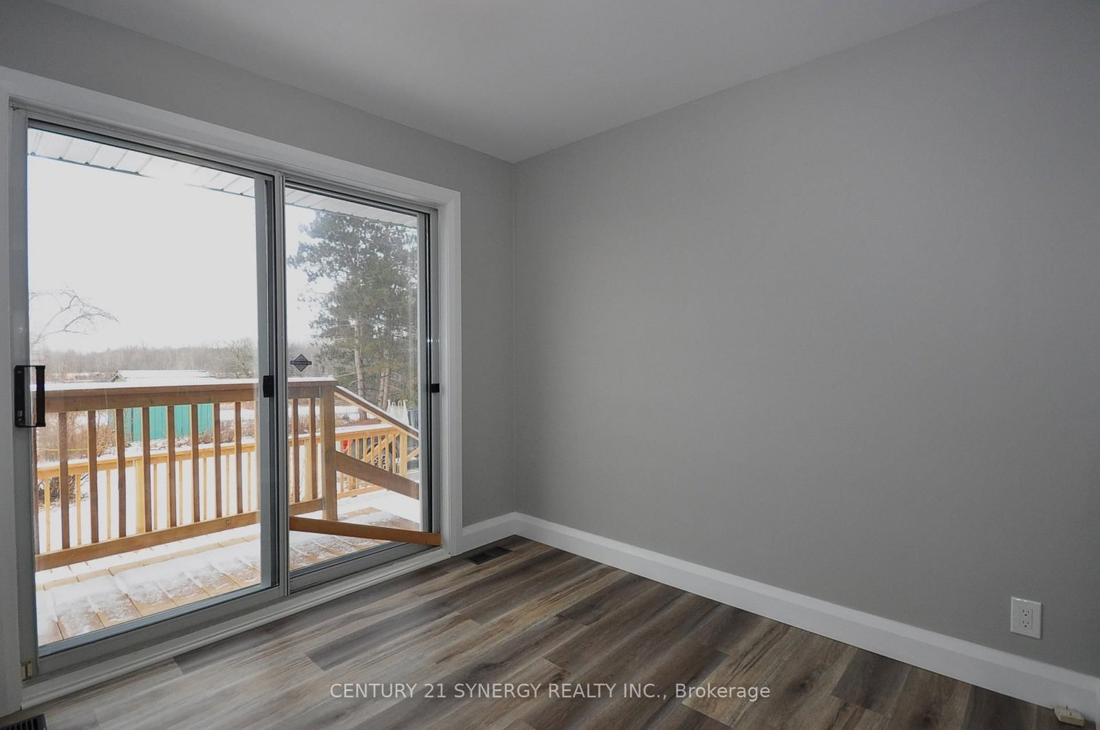 12009 Highway 15 • Smiths Falls, ON photo 16