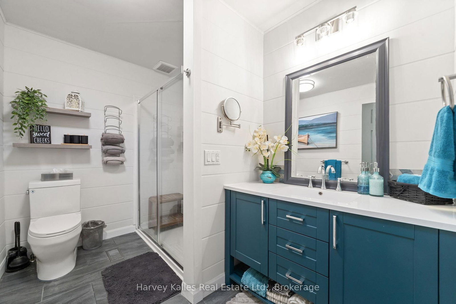 12130 Loyalist Parkway • Prince Edward County, ON photo 18