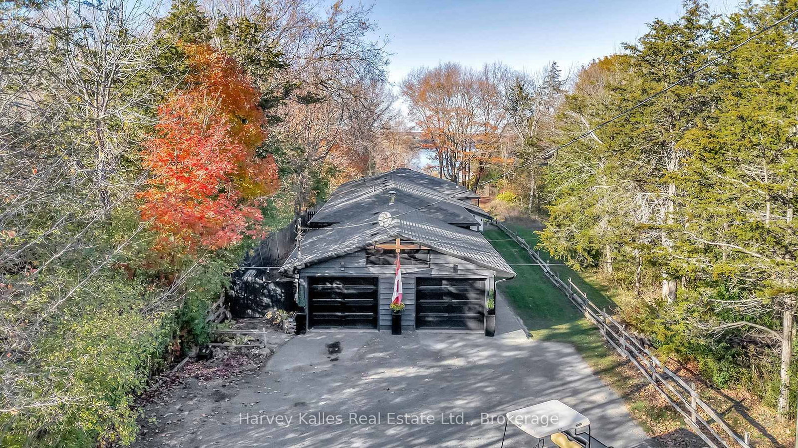 12130 Loyalist Parkway • Prince Edward County, ON photo 2