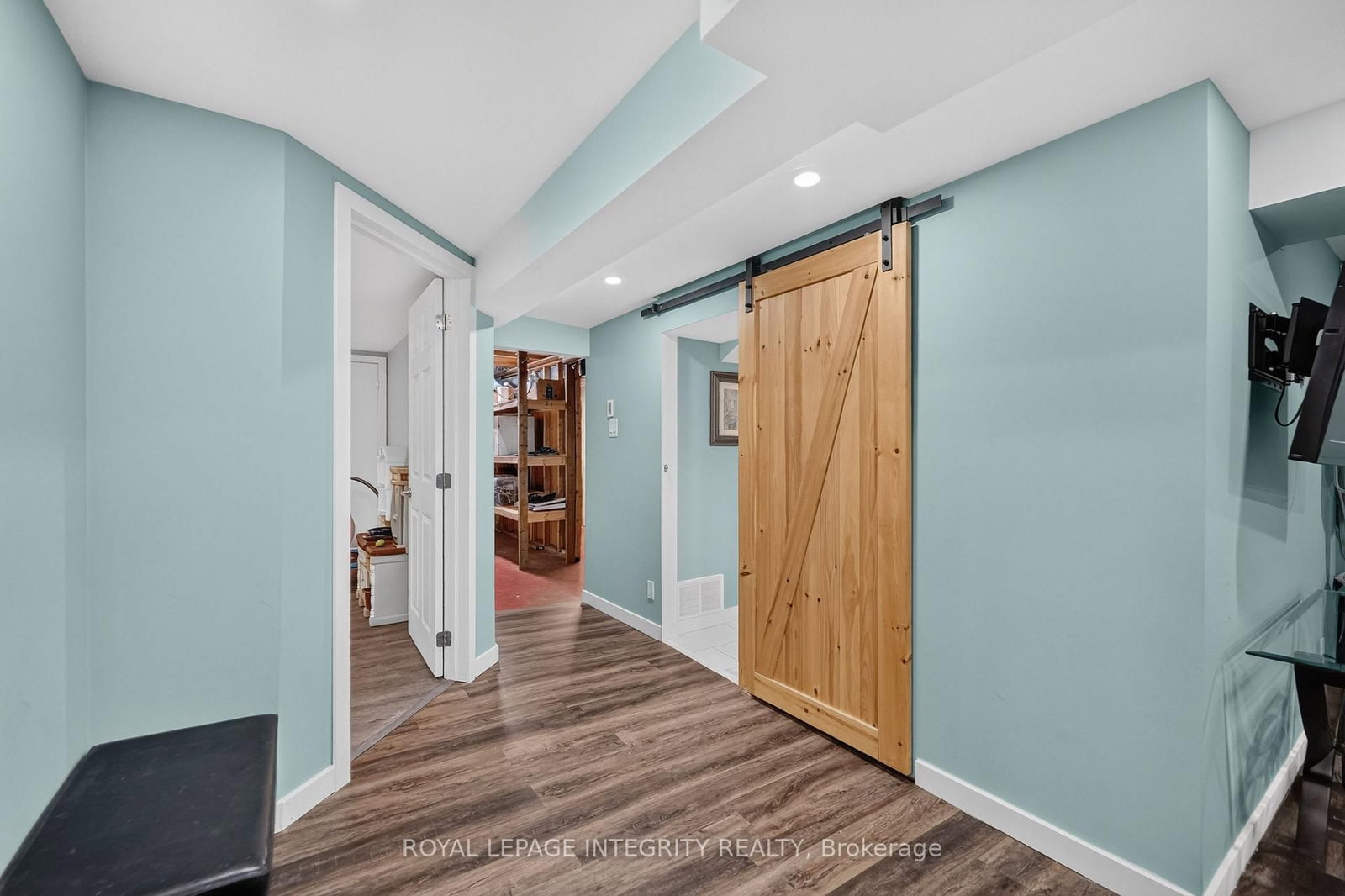 127 Morton Drive • Ottawa, ON photo 27