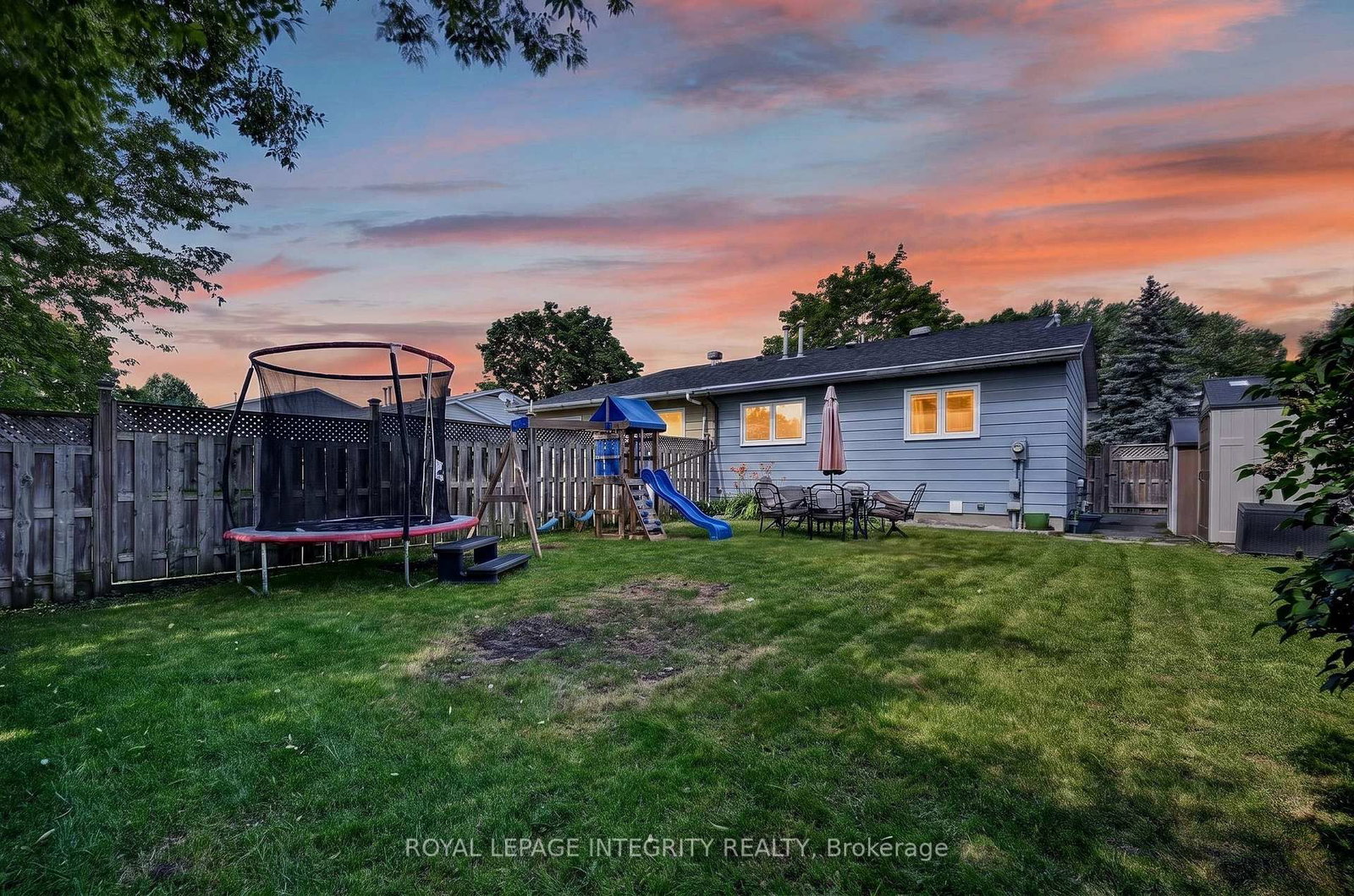 127 Morton Drive • Ottawa, ON photo 37