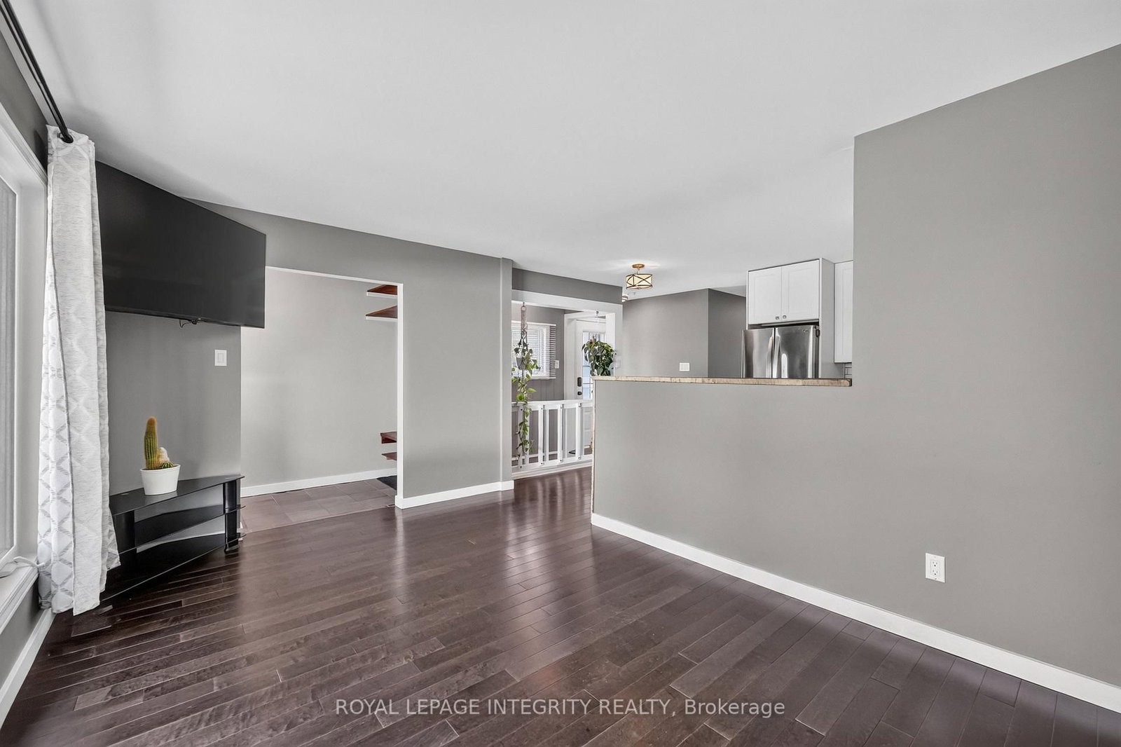 127 Morton Drive • Ottawa, ON photo 8