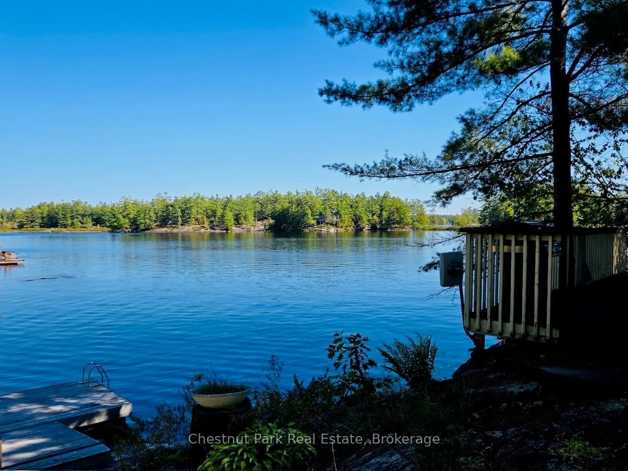 1051- 1 & 2 WIGWAM LODGE Road • Gravenhurst, ON photo 27