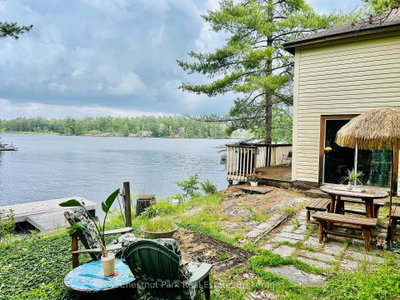 1051- 1 & 2 WIGWAM LODGE Road • Gravenhurst, ON photo 3
