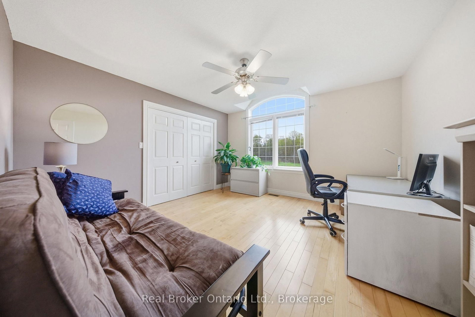 4760 Nassagaweya-Puslinch Townline • Puslinch, ON photo 25