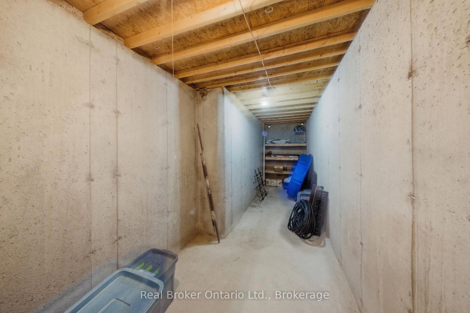 4760 Nassagaweya-Puslinch Townline • Puslinch, ON photo 35