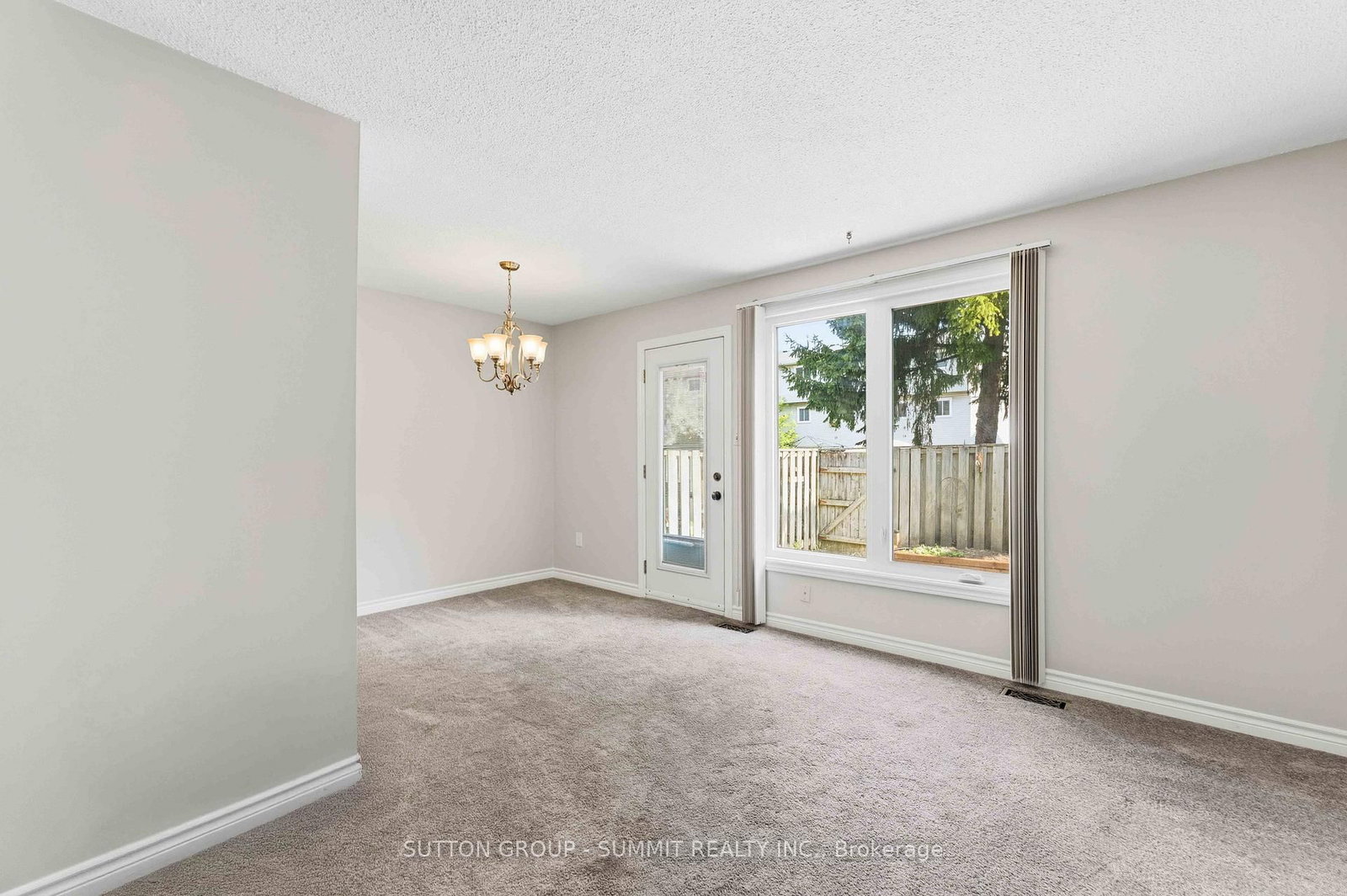 1396 UPPER OTTAWA Street • #27 • Hamilton, ON photo 10