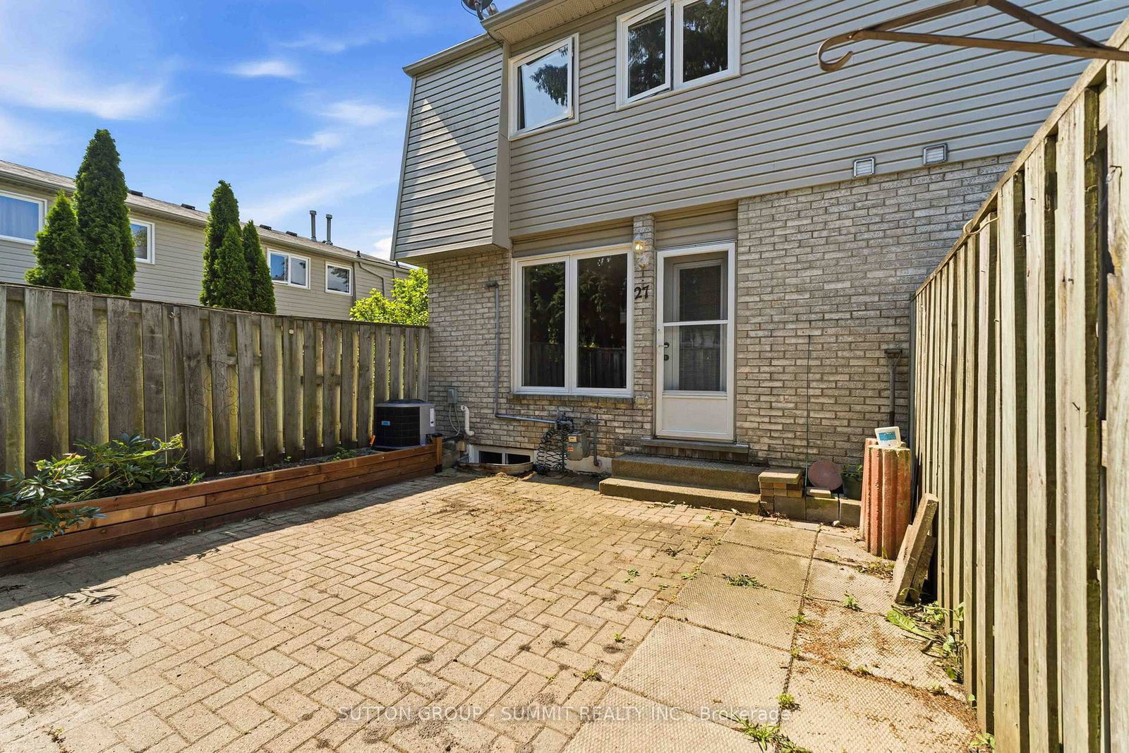 1396 UPPER OTTAWA Street • #27 • Hamilton, ON photo 17