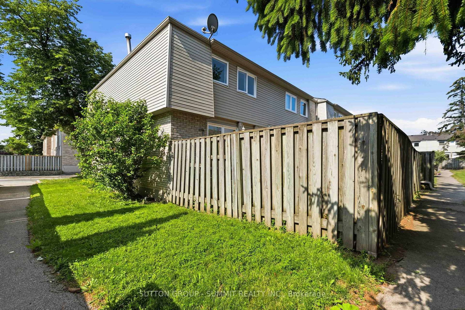 1396 UPPER OTTAWA Street • #27 • Hamilton, ON photo 20