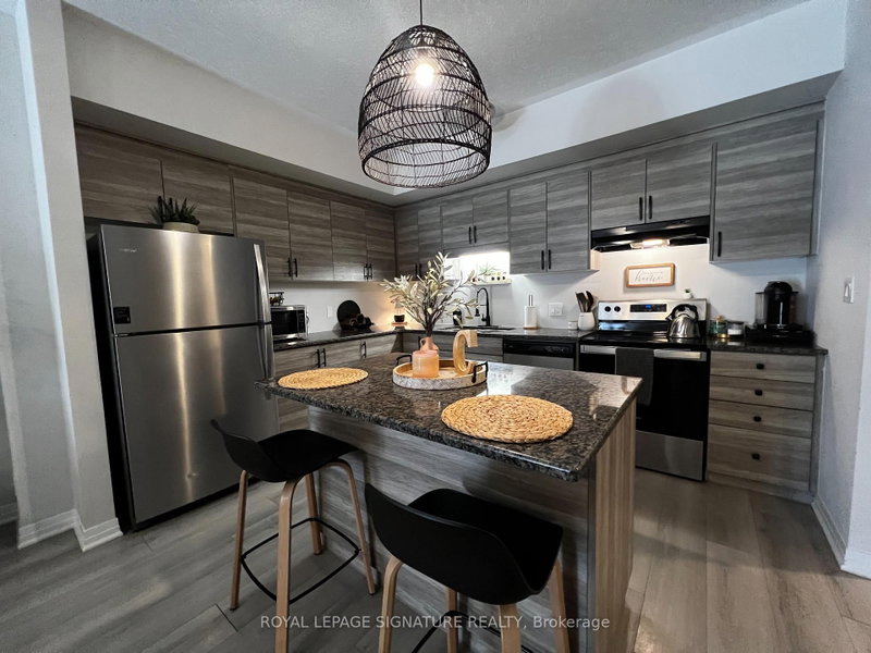 89 - 25 Isherwood Avenue