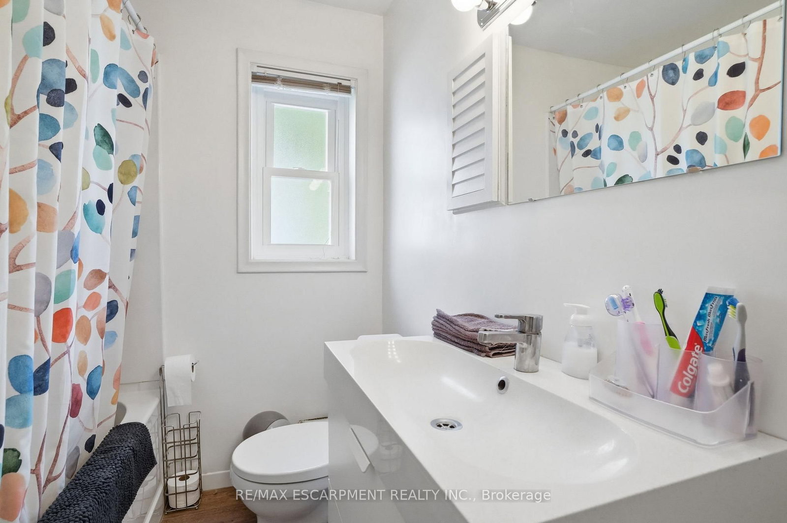19 Victoria Street • Brant, ON photo 16