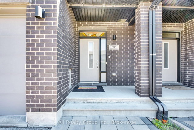 330 NONIUS Street