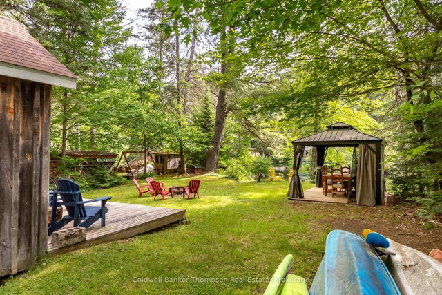 132 Muskoka River Road N