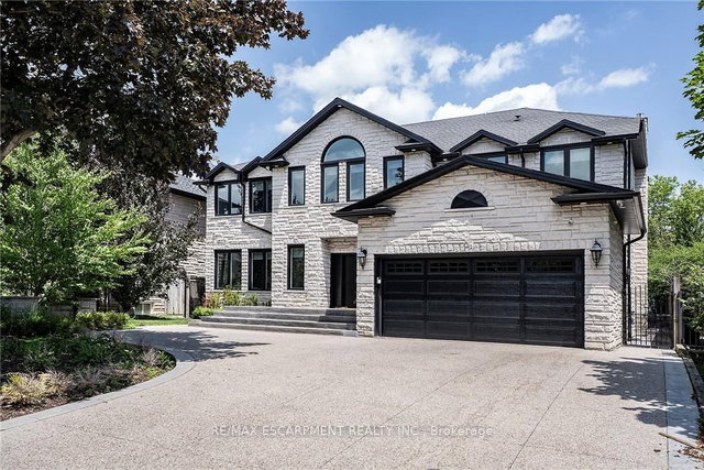27 Elodia Court