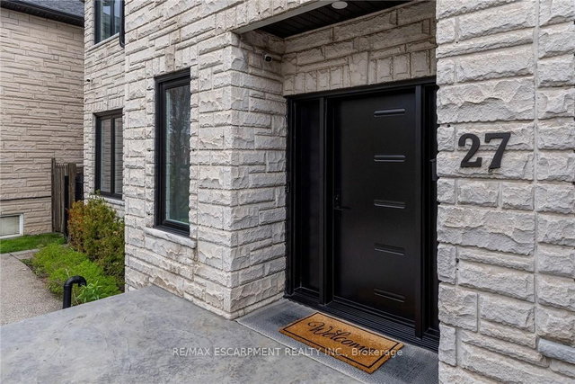 27 Elodia Court