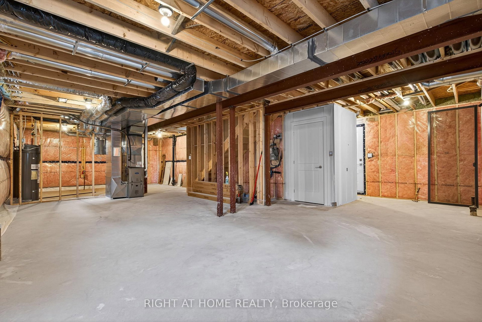 279 Hess Street S • Hamilton, ON photo 41