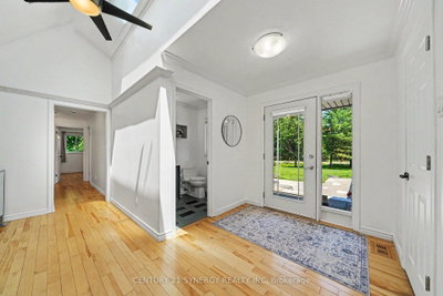 105 IRONWOOD Court — photo 2