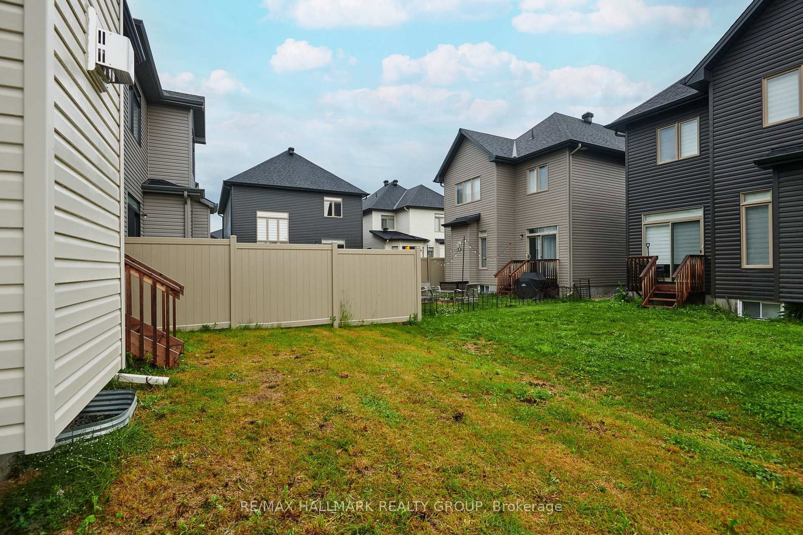 23 Peony Lane • Manotick, ON photo 34
