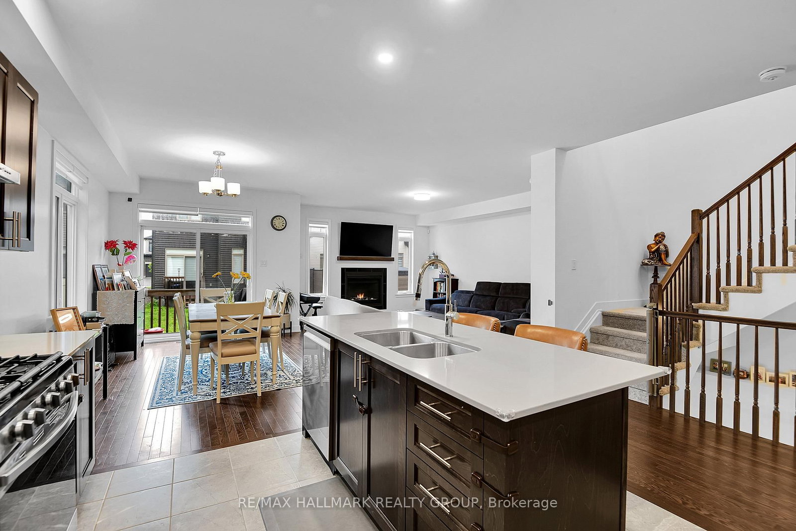 23 Peony Lane • Manotick, ON photo 7