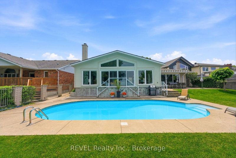 53 Beachview Drive