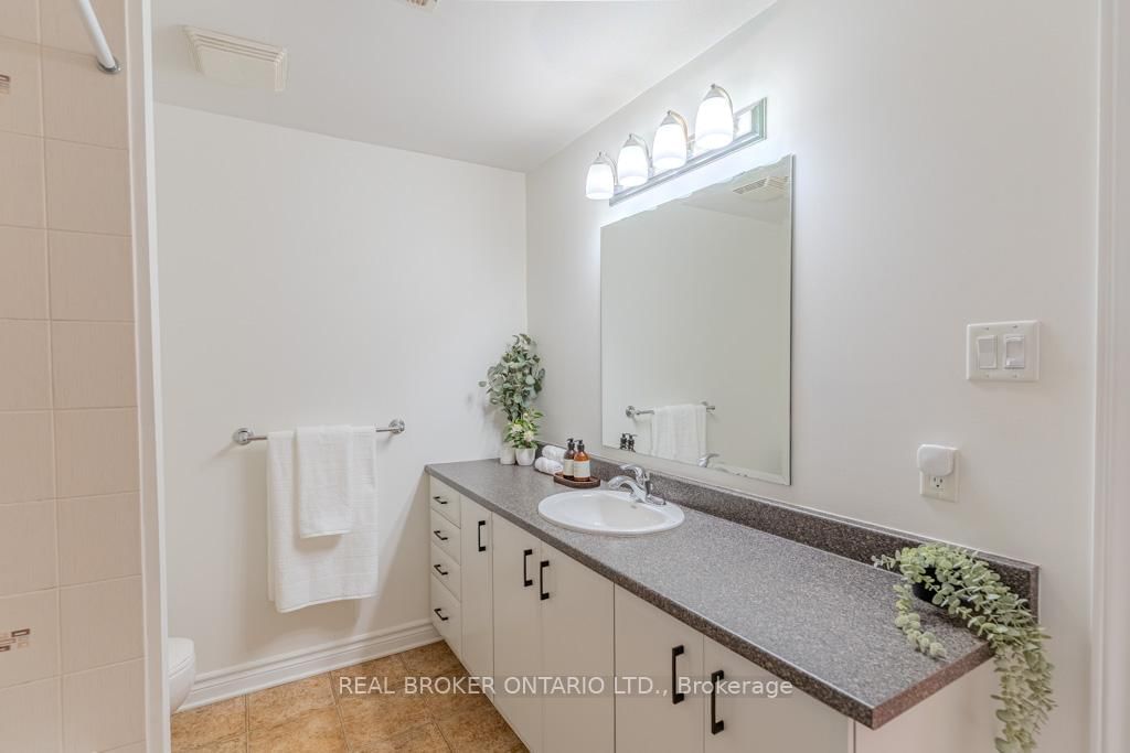 176 Paseo Private • #2 • Ottawa, ON photo 28