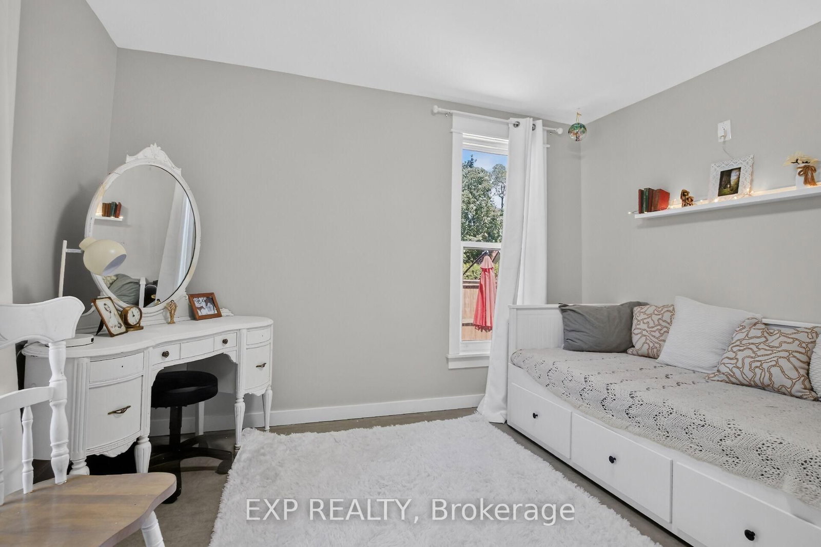 184 James Street • Almonte, ON photo 22