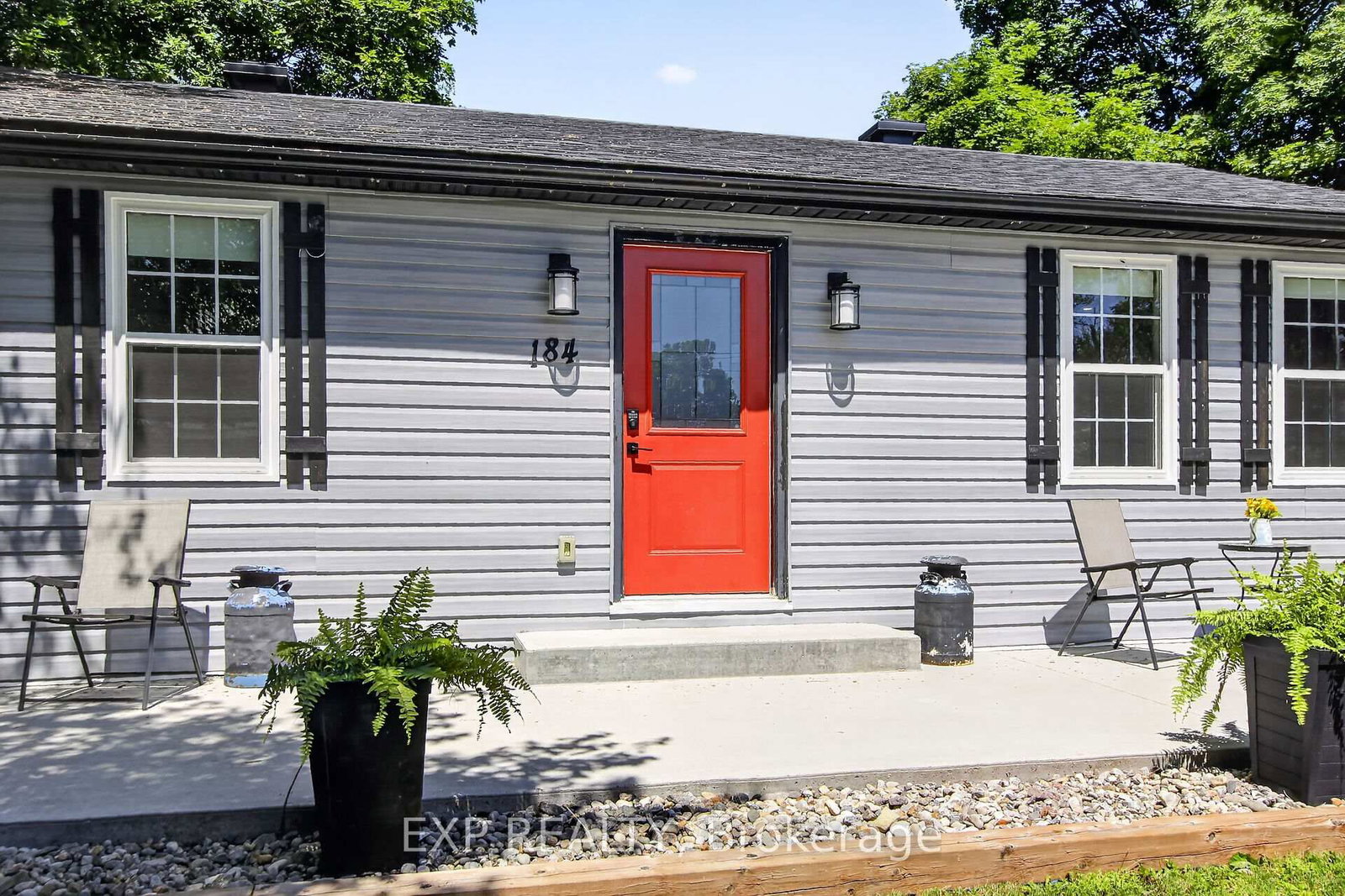 184 James Street • Almonte, ON photo 33